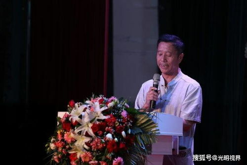 麥秸畫非遺傳承人陳振強(qiáng)被授予 鄭州市工藝美術(shù)大師 榮譽(yù)稱號
